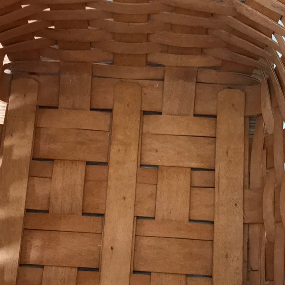 Longaberger 1995 Vintage Basket 16” tall waste or laundry - Picture 8 of 12